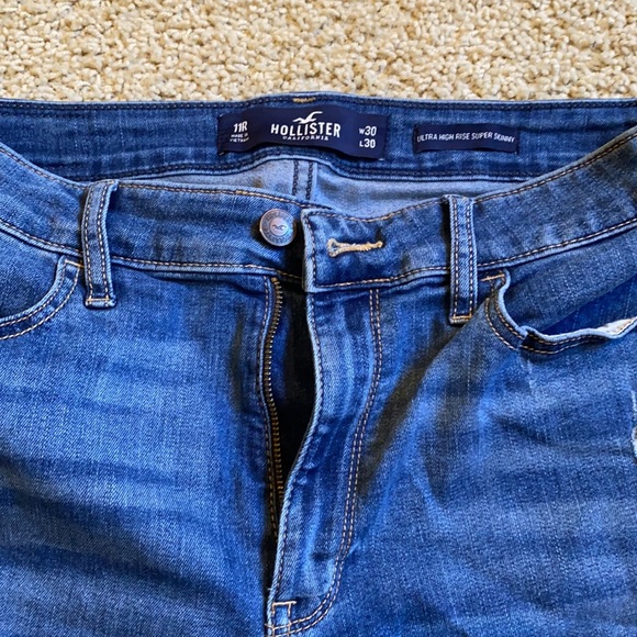 HOLLISTER juniors/women size 11R ULTRA HIGH RISE SUPER SKINNY JEANS. Rips/holes - Picture 10 of 15